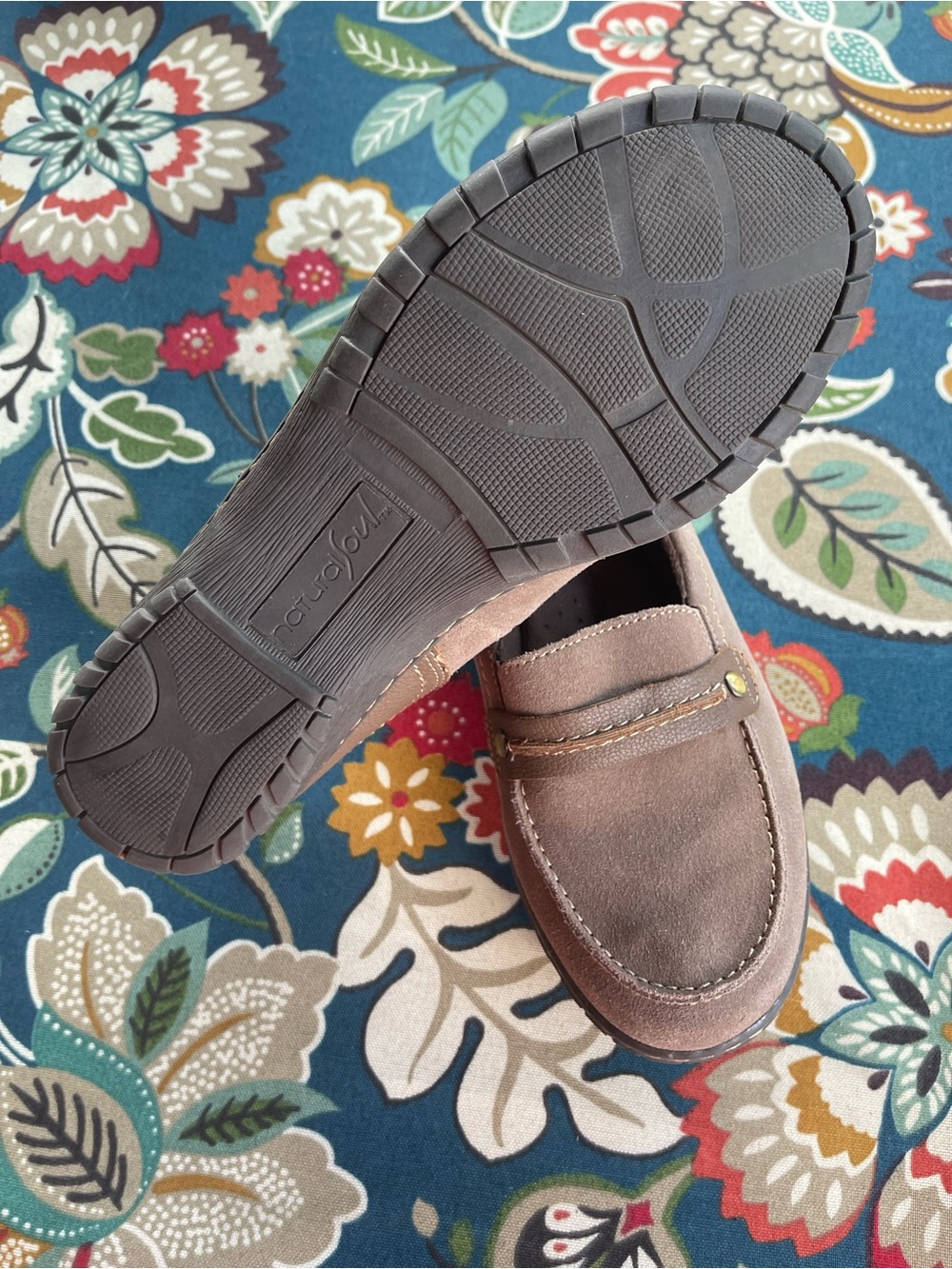 Natural Soul Women's Brown Loafers - Picture 5 of 7